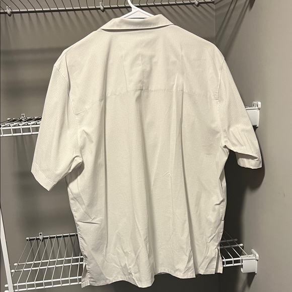 DSG Men's Short-Sleeve Button-Down Shirt in Cream - Picture 3 of 3